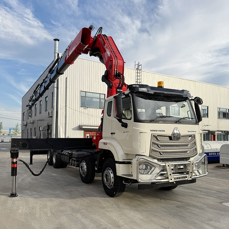 Howo NX XCMG 43 ton 8×4 Heavy-Duty Truck-Mounted Crane,Hubei Jiafeng Automotive Equipment Co., Ltd,Howo NX XCMG 43  8×4 Heavy-Duty Truck-Mounted Crane