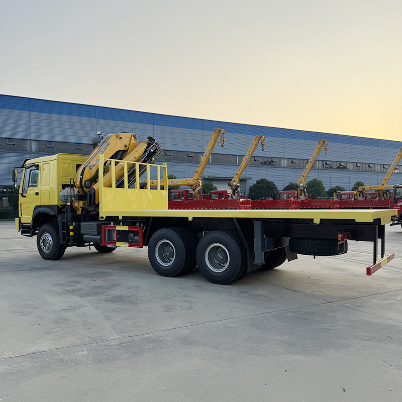 Sinotruk HOWO 6x6 Flatbed Truck Equipped with   XCMG 16 ton Crane,Hubei Jiafeng Automotive Equipment Co., Ltd,Sinotruk HOWO 6x6 Flatbed Truck Equipped with   XCMG 16 ton Crane