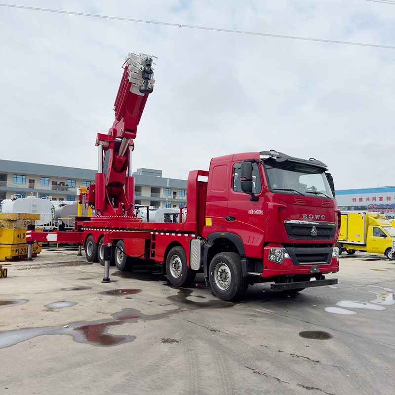 Sinotruk HOWO 5-Axle 130 ton Ultra-Heavy-Duty Truck-Mounted Crane,Hubei Jiafeng Automotive Equipment Co., Ltd,Sinotruk HOWO 5-Axle 130 ton Ultra-Heavy-Duty Truck-Mounted Crane