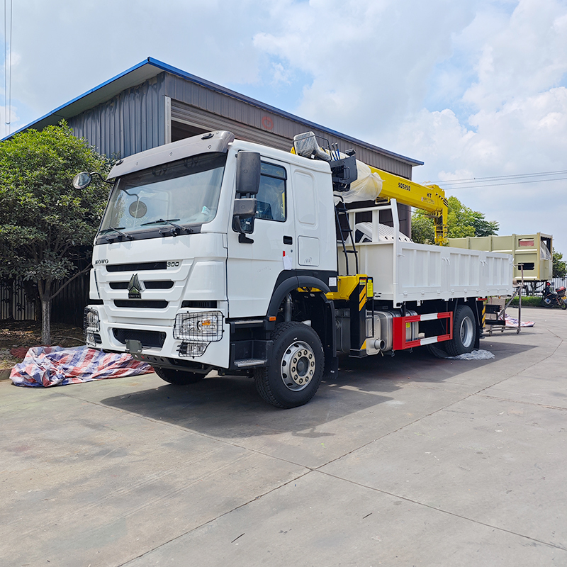 Sinotruk HOWO 4x2 10 ton Telescopic Boom Truck-Mounted Crane,Hubei Jiafeng Automotive Equipment Co., Ltd,Sinotruk HOWO 4x2 10 ton Telescopic Boom Truck-Mounted Crane