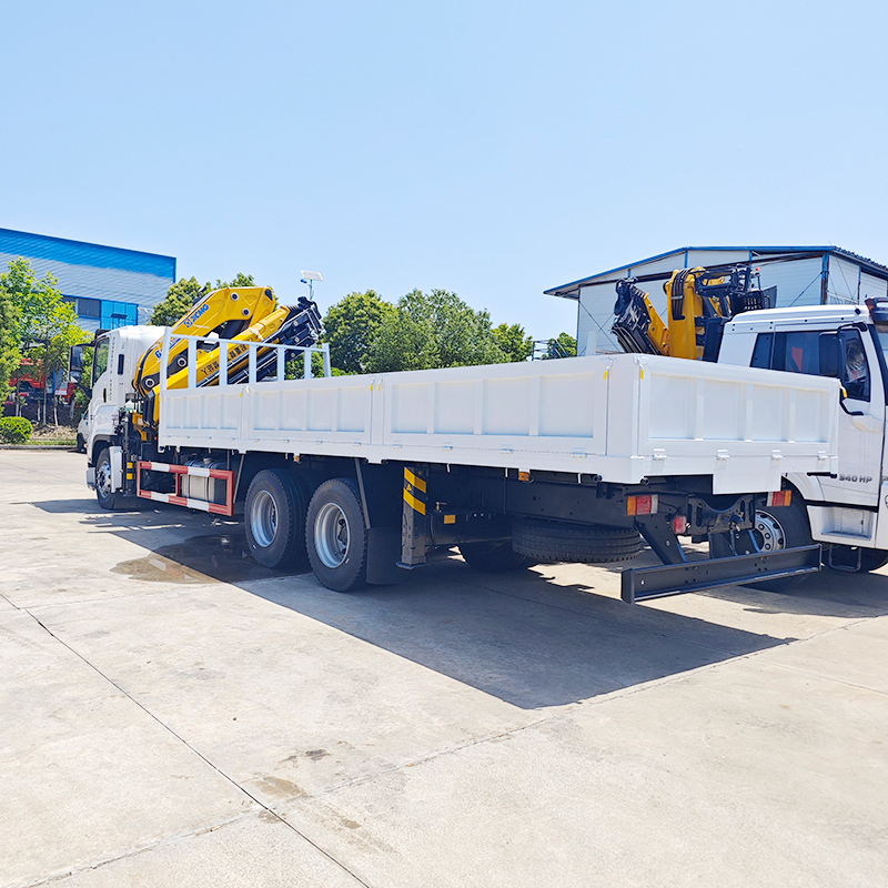 Isuzu 6X4 Juka XCMG 16 ton Folding-boom crane truck,Hubei Jiafeng Automotive Equipment Co., Ltd,Isuzu 6X4 Juka XCMG 16 ton Folding-boom crane truck