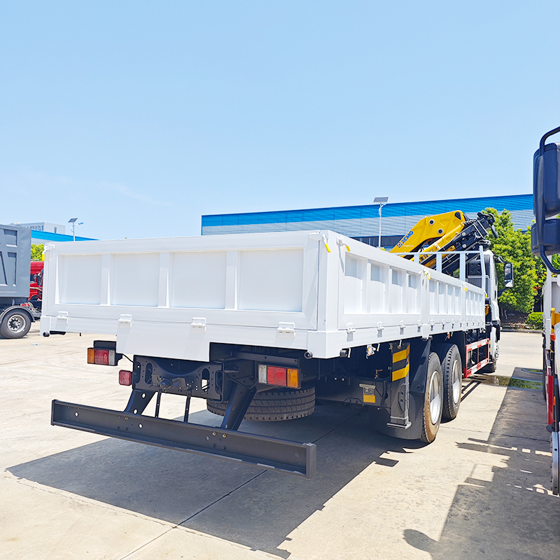 Isuzu 6X4 Juka XCMG 16 ton Folding-boom crane truck,Hubei Jiafeng Automotive Equipment Co., Ltd,Isuzu 6X4 Juka XCMG 16 ton Folding-boom crane truck