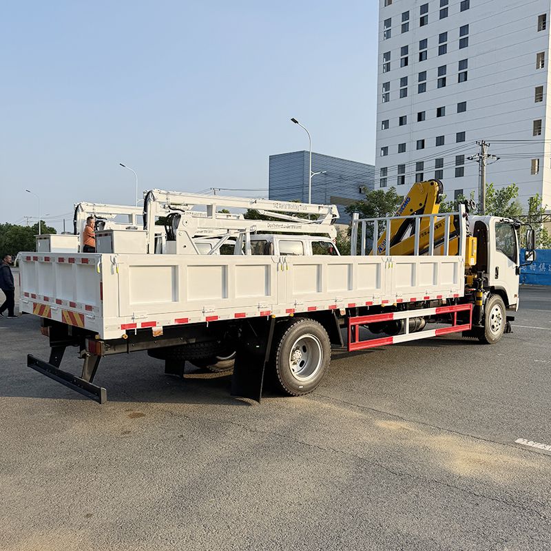Isuzu ELF 4x2 Truck Equipped with  5 ton Compact Folding Boom Crane,Hubei Jiafeng Automotive Equipment Co., Ltd,Isuzu ELF 4x2 Truck Equipped with  5 ton Compact Folding Boom Crane