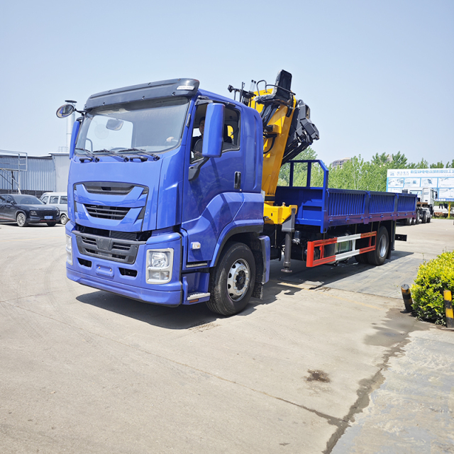 Isuzu 4x2 Folding-Boom  Juka  Truck-Mounted Crane,Hubei Jiafeng Automotive Equipment Co., Ltd,Isuzu 4x2 Folding-Boom  Juka  Truck-Mounted Crane