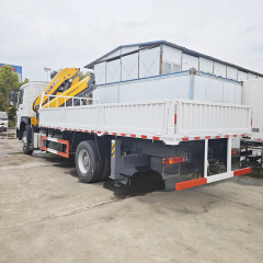Sinotruk HOWO 4x2 with XCMG 10-metric-ton folding-boom crane,Hubei Jiafeng Automotive Equipment Co., Ltd,Sinotruk HOWO 4x2 with XCMG 10-metric-ton folding-boom crane