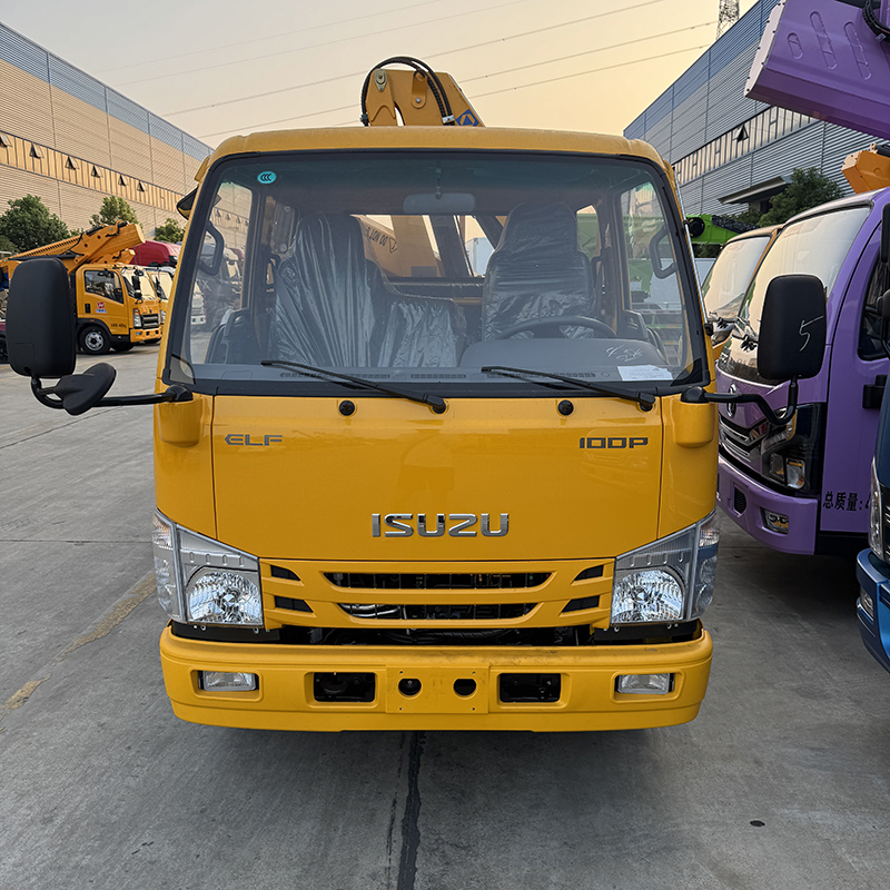 Isuzu 100P Double Cab Truck Equipped with XCMG Small 3.2 ton knuckle boom Crane,Hubei Jiafeng Automotive Equipment Co., Ltd,Isuzu 100P Double Cab Truck Equipped with XCMG Small 3.2 ton knuckle boom Crane