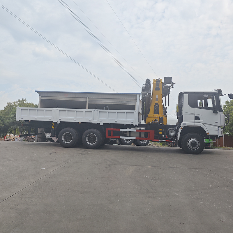 SHACMAN X3000 6x6 Freight Truck Equipped with  XCMG 21 ton Articulated Boom Crane,Hubei Jiafeng Automotive Equipment Co., Ltd,SHACMAN X3000 6x6 Freight Truck Equipped with  XCMG 21 ton Articulated Boom Crane