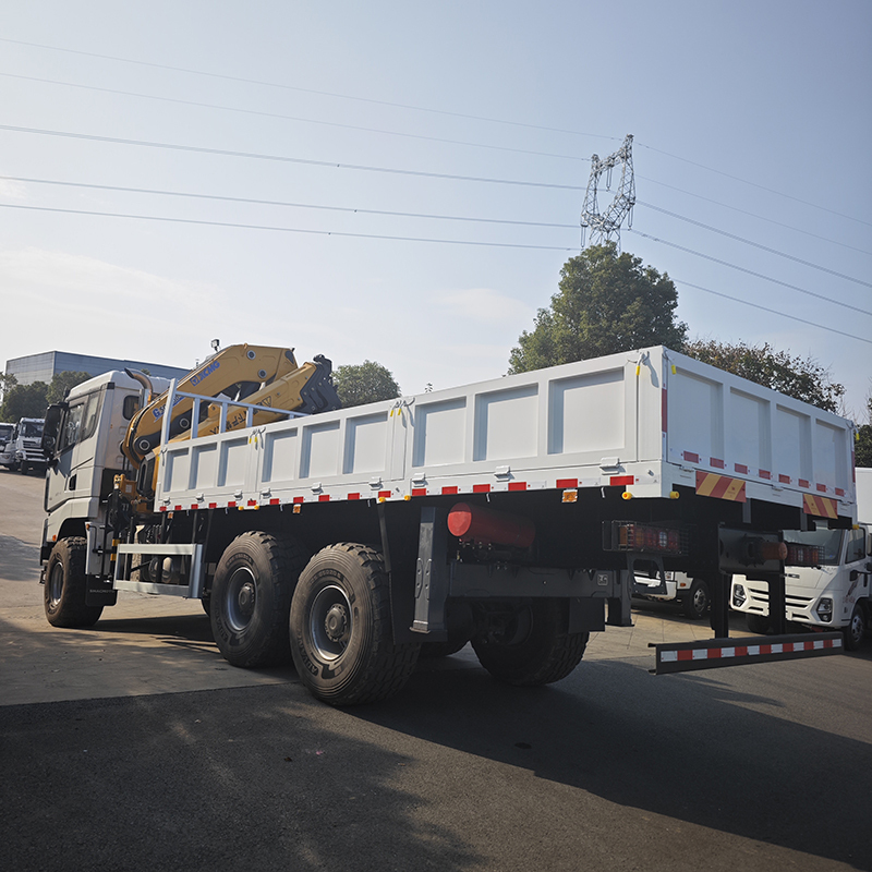 SHACMAN X5000 6x4 Truck Equipped with  XCMG 23 ton Folding Boom Crane,Hubei Jiafeng Automotive Equipment Co., Ltd,SHACMAN X5000 6x4 Truck Equipped with  XCMG 23 ton Folding Boom Crane