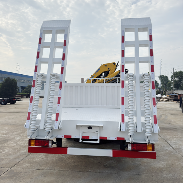 SHACMAN F3000 6x4 Truck Equipped with  XCMG 16 ton knuckle boom crane,Hubei Jiafeng Automotive Equipment Co., Ltd,SHACMAN F3000 6x4 Truck Equipped with  XCMG 16 ton knuckle boom crane