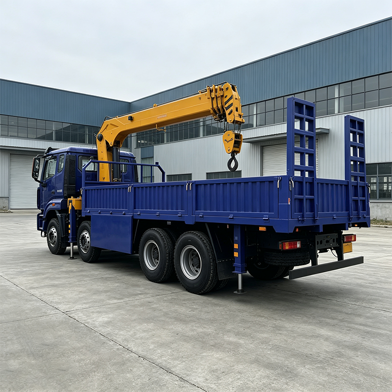 Sinotruk HOWO 8x4 NX Truck with XCMG 16 ton Telescopic Boom Crane,Hubei Jiafeng Automotive Equipment Co., Ltd,Sinotruk HOWO 8x4 NX Truck with XCMG 16 ton Telescopic Boom Crane
