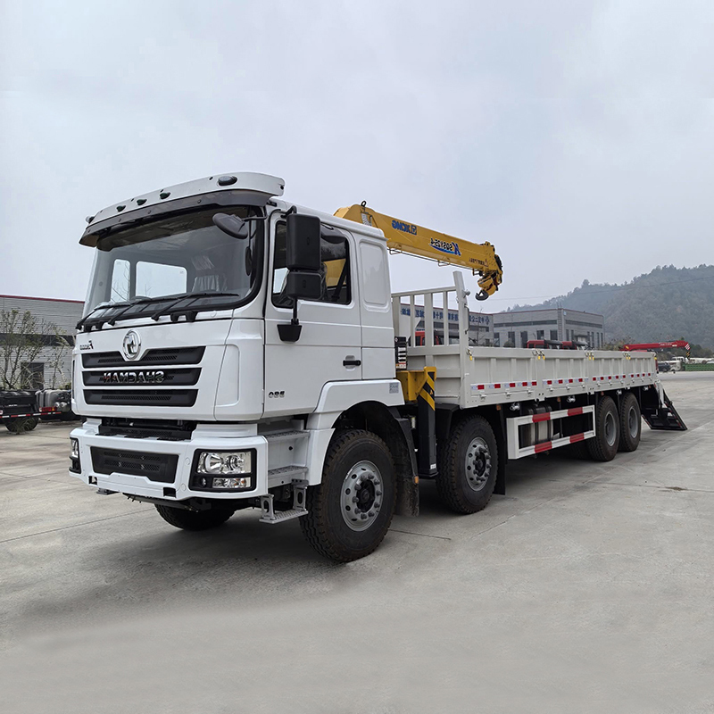 SHACMAN F3000 8x4 Truck Equipped with a XCMG 5 ton Telescopic Boom Crane,Hubei Jiafeng Automotive Equipment Co., Ltd,SHACMAN F3000 8x4 Truck Equipped with a XCMG 5 ton Telescopic Boom Crane