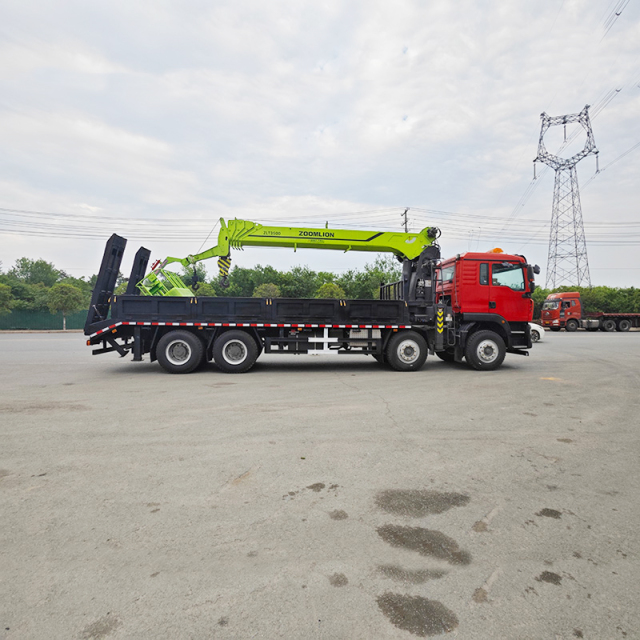 Sinotruk HOWO 8x4 TX Truck with a Zoomlion 16 ton telescopic boom crane and ladder,Hubei Jiafeng Automotive Equipment Co., Ltd,Sinotruk HOWO 8x4 TX Truck with a Zoomlion 16 ton telescopic boom crane and ladder