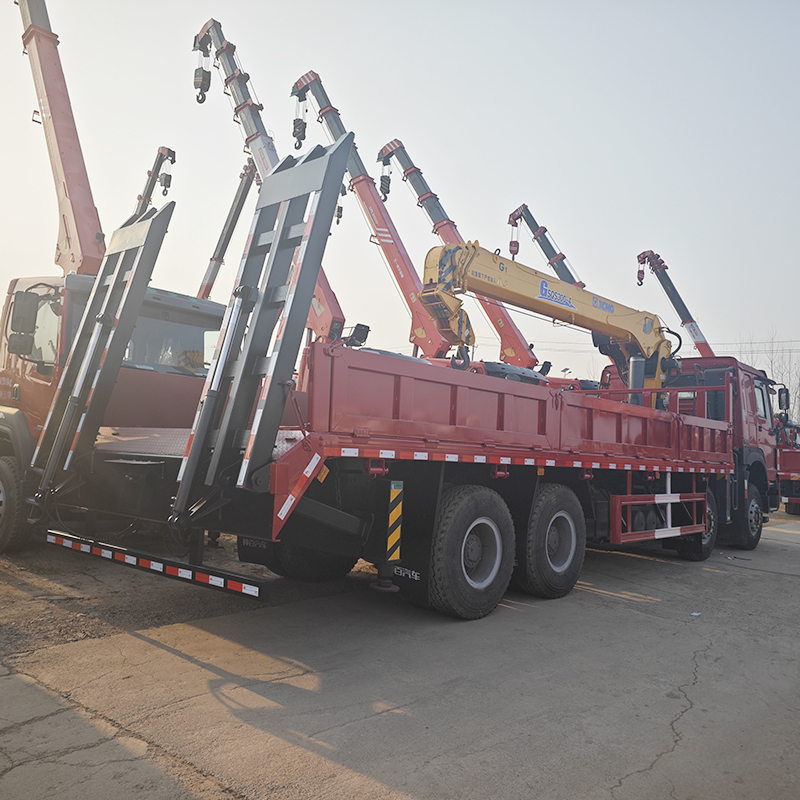Sinotruk HOWO 4X2 TX Truck with XCMG 8 ton 4-section boom crane,Hubei Jiafeng Automotive Equipment Co., Ltd,Sinotruk HOWO 4X2 TX Truck with XCMG 8 ton 4-section boom crane