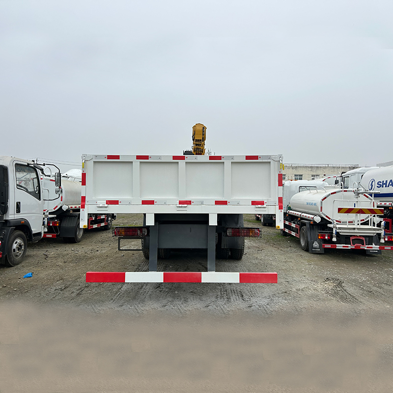 Sinotruk HOWO 6x4 Truck Equipped with a XCMG 10 ton Crane and a 400-horsepower Engine,Hubei Jiafeng Automotive Equipment Co., Ltd,Sinotruk HOWO 6x4 Truck Equipped with a XCMG 10 ton Crane and a 400-horsepower Engine