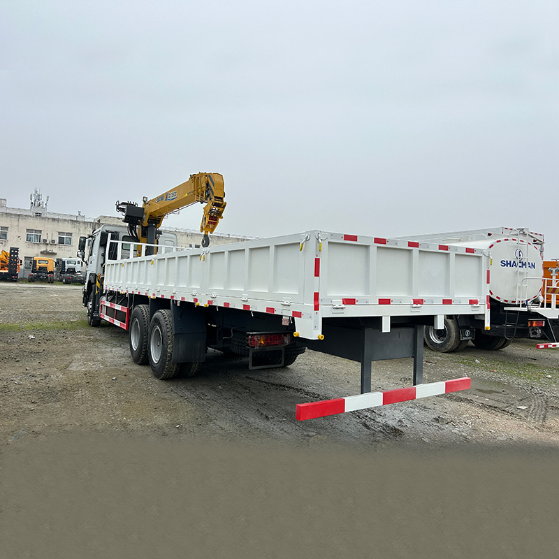 Sinotruk HOWO 6x4 Truck Equipped with a XCMG 10 ton Crane and a 400-horsepower Engine,Hubei Jiafeng Automotive Equipment Co., Ltd,Sinotruk HOWO 6x4 Truck Equipped with a XCMG 10 ton Crane and a 400-horsepower Engine