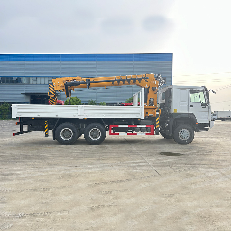 Sinotruk HOWO 6x6 Truck Equipped with a XCMG 14 ton Crane with Drill Bit,Hubei Jiafeng Automotive Equipment Co., Ltd,Sinotruk HOWO 6x6 Truck Equipped with a XCMG 14 ton Crane with Drill Bit