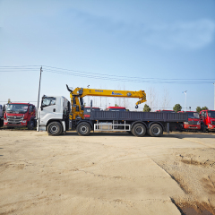 Isuzu 8X4 GIGA Truck Equipped with a XCMG 16 ton Straight-Boom Crane,Hubei Jiafeng Automotive Equipment Co., Ltd,Isuzu 8X4 GIGA Truck Equipped with a XCMG 16 ton Straight-Boom Crane