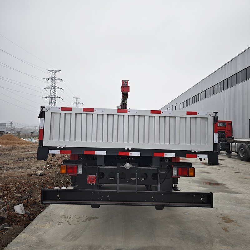 ISUZU GIGA 4x2 Aluminum Alloy Truck Equipped with an 8-metric-ton Telescopic Boom Crane,Hubei Jiafeng Automotive Equipment Co., Ltd,ISUZU GIGA 4x2 Aluminum Alloy Truck Equipped with an 8-metric-ton Telescopic Boom Crane