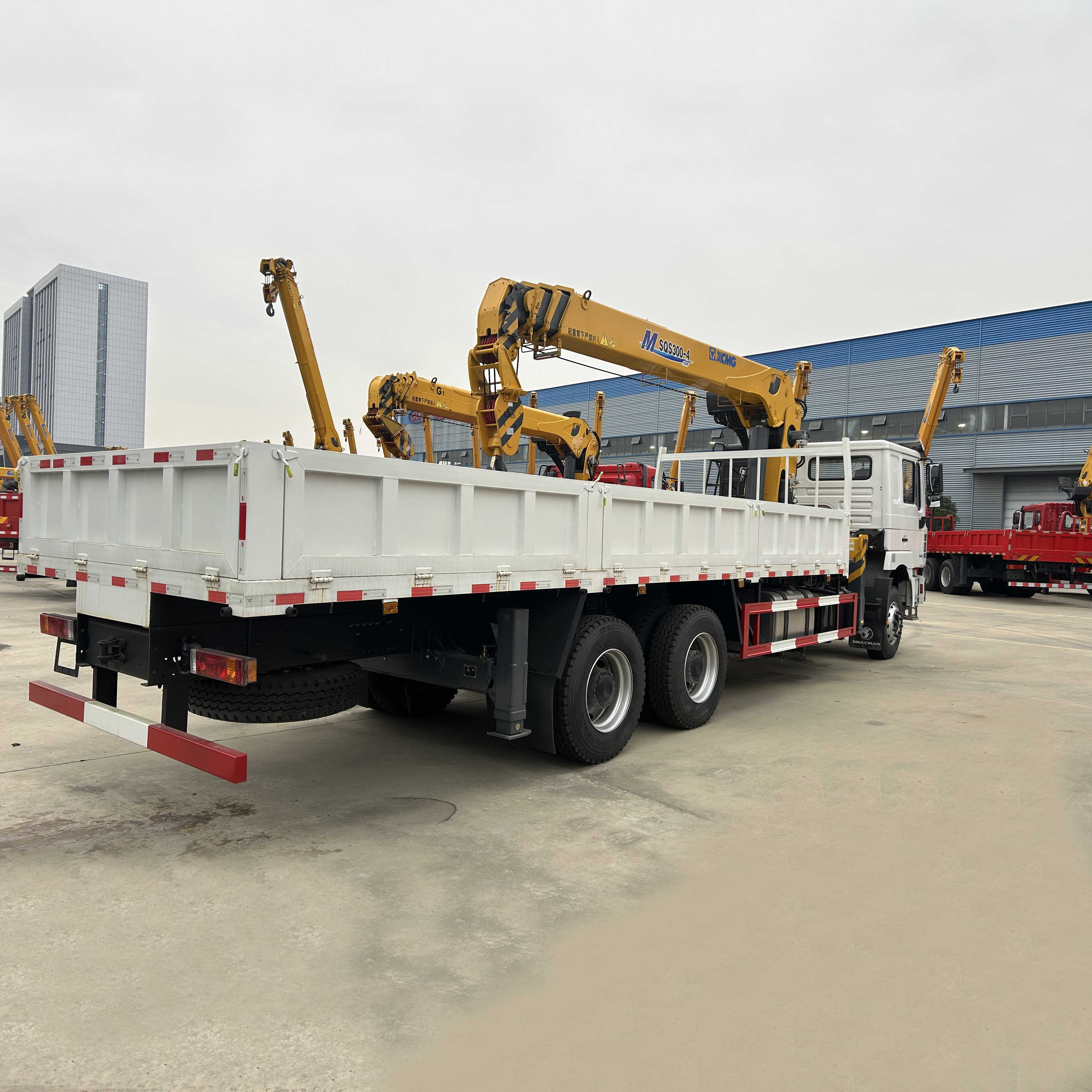 SHACMAN  F3000 6x4 Truck Equipped with a 12 ton Telescopic Boom Crane,Hubei Jiafeng Automotive Equipment Co., Ltd,SHACMAN  F3000 6x4 Truck Equipped with a 12 ton Telescopic Boom Crane