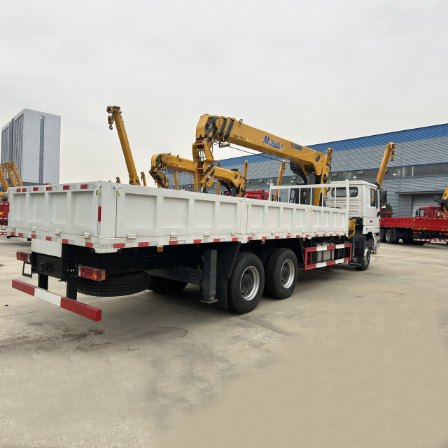SHACMAN  F3000 6x4 Truck Equipped with a 12 ton Telescopic Boom Crane,Hubei Jiafeng Automotive Equipment Co., Ltd,SHACMAN  F3000 6x4 Truck Equipped with a 12 ton Telescopic Boom Crane
