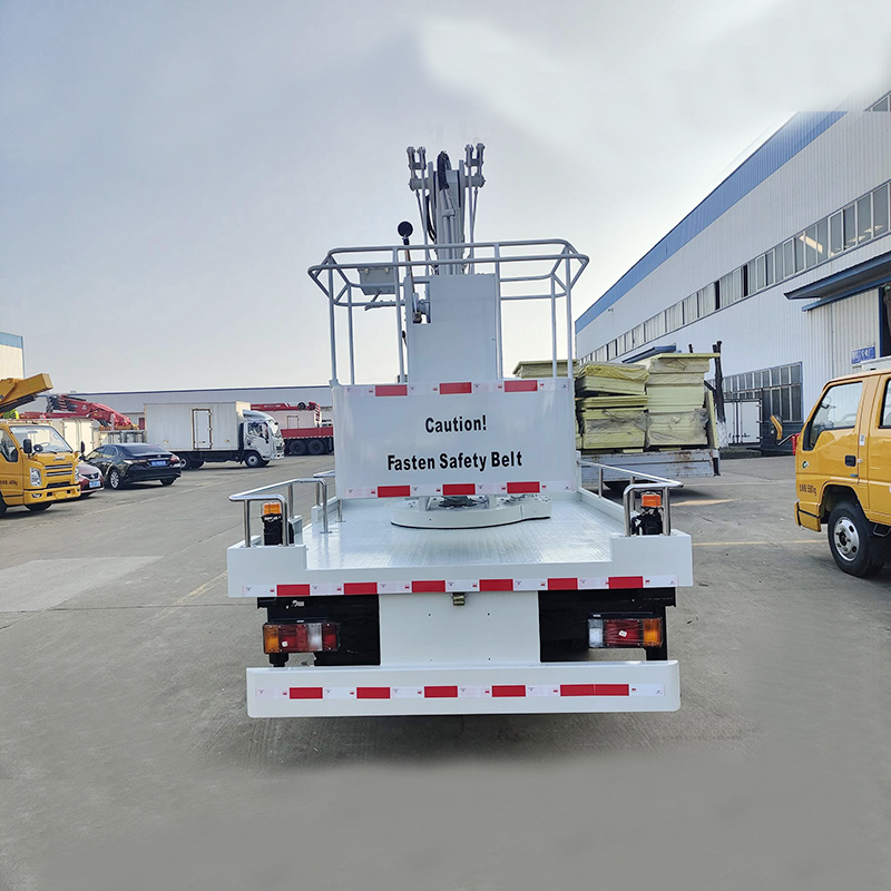 Isuzu 4x2 Double Cab 18-Meter Aerial Work  boom Truck,Hubei Jiafeng Automotive Equipment Co., Ltd,Isuzu 4x2 Double Cab 18-Meter Aerial Work  boom Truck