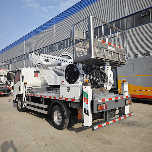 Isuzu 4x2 33-meter Aerial Work Platform boom Truck,Hubei Jiafeng Automotive Equipment Co., Ltd,Isuzu 4x2 33-meter Aerial Work Platform boom Truck