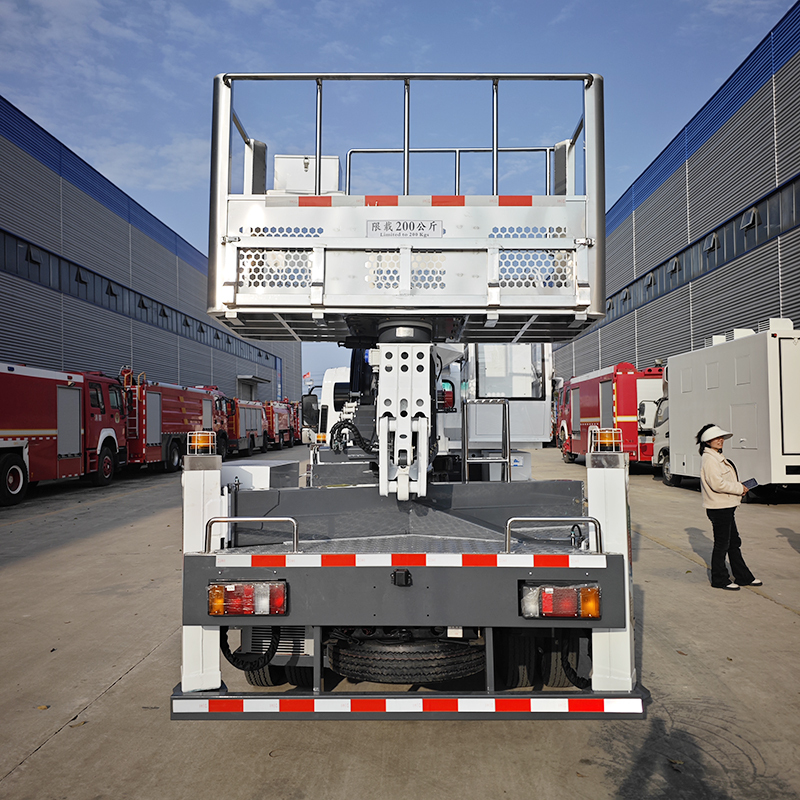 Isuzu 4x2 33-meter Aerial Work Platform boom Truck,Hubei Jiafeng Automotive Equipment Co., Ltd,Isuzu 4x2 33-meter Aerial Work Platform boom Truck