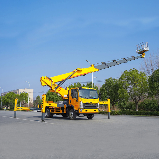 Sinotruk HOWO 4×2 30-meter Aerial Work Platform Truck,Hubei Jiafeng Automotive Equipment Co., Ltd,Sinotruk HOWO 4×2 30-meter Aerial Work Platform Truck