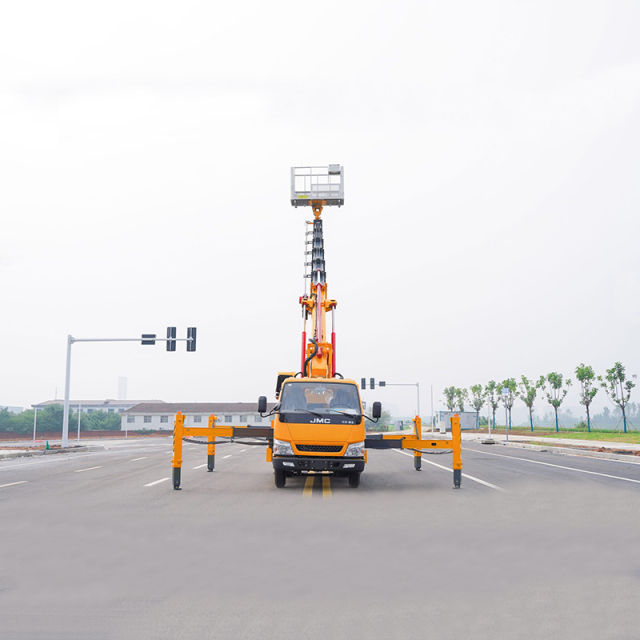 Jiangling 4×2 28-meter Aerial Work Platform Truck,Hubei Jiafeng Automotive Equipment Co., Ltd,Jiangling 4×2 28-meter Aerial Work Platform T