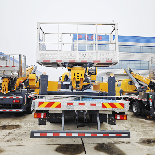 Sinotruk HOWO TX 45-meter Aerial Work Platform Truck,Hubei Jiafeng Automotive Equipment Co., Ltd,Sinotruk HOWO TX 45-meter Aerial Work Platform Truck