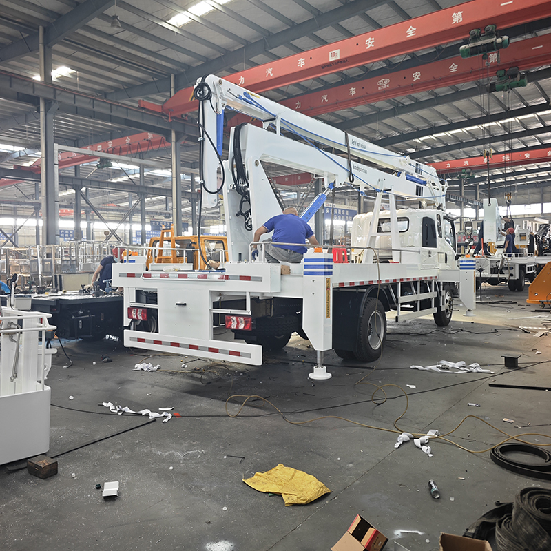 SHACMAN X3 4×4 22m  Aerial Work Platform Truck,Hubei Jiafeng Automotive Equipment Co., Ltd,SHACMAN X3 4×4 22m  Aerial Work Platform Truck