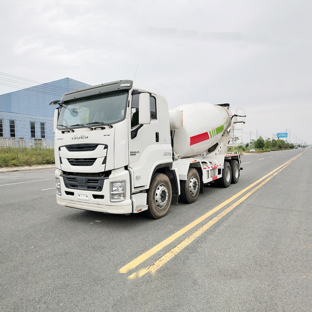 Isuzu GIGA 8×4 8 m² Concrete Mixer Truck,Hubei Jiafeng Automotive Equipment Co., Ltd,Isuzu GIGA 8×4 8 m² Concrete Mixer Truck