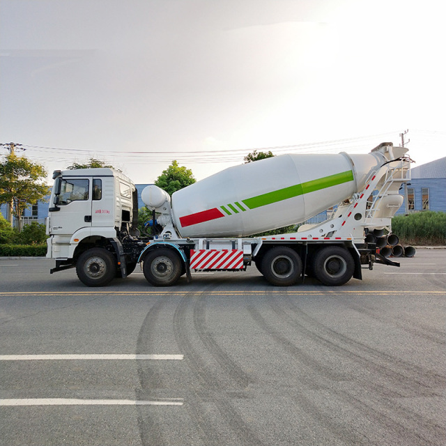 SHACMAN Automobile 8×4 Natural Gas Mixer Truck,Hubei Jiafeng Automotive Equipment Co., Ltd,SHACMAN Automobile 8×4 Natural Gas Mixer Truck
