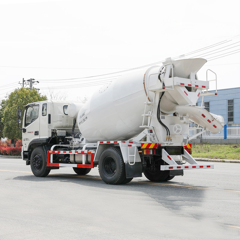Foton Ruiwo 4x2 Concrete Mixer Truck,Hubei Jiafeng Automotive Equipment Co., Ltd,Foton Ruiwo 4x2 Concrete Mixer Truck