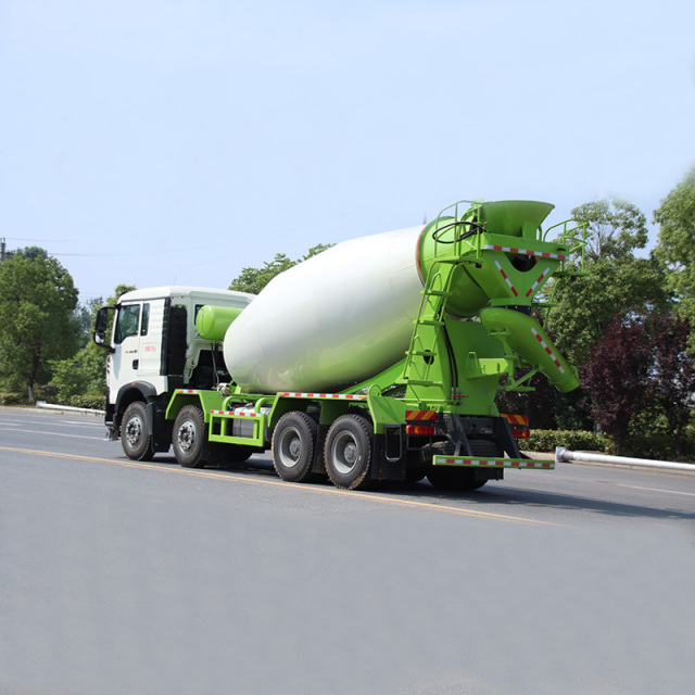 Sinotruk TX 8×4 8㎡ Concrete Mixer Truck,Hubei Jiafeng Automotive Equipment Co., Ltd,Sinotruk TX 8×4 8㎡ Concrete Mixer Truck