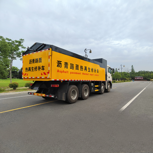 Dongfeng 8x4 15m³ Asphalt Mixer and Hot Asphalt Road Repair Truck,Hubei Jiafeng Automotive Equipment Co., Ltd,Dongfeng 8x4 15m³ Asphalt Mixer and Hot Asphalt Road Repair Truck