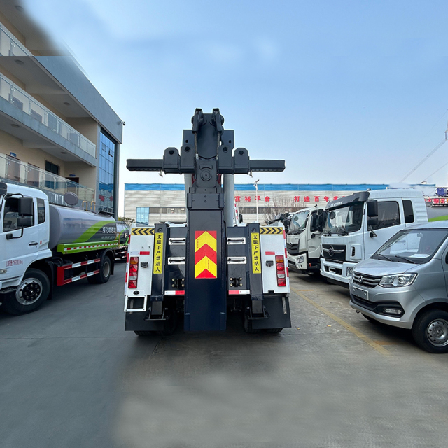 Sinotruk HOWO 10x4 50-300 Ton Integrated wrecker and Recovery Truck,Hubei Jiafeng Automotive Equipment Co., Ltd,Sinotruk HOWO 10x4 50-300 Ton Integrated wrecker and Recovery Truck