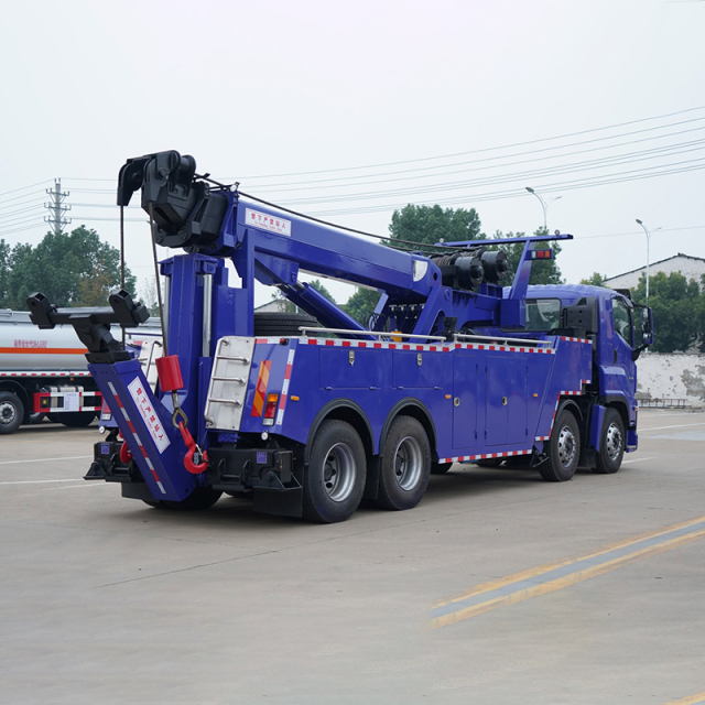 Isuzu  8x4 30 Ton Integrated Towing and Recovery Truck,Hubei Jiafeng Automotive Equipment Co., Ltd,Isuzu  8x4 30 Ton Integrated Towing and Recovery Truck