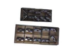 CNC Carbide Turning Tool PVD Coating Grooving Trapezoid Cutter
