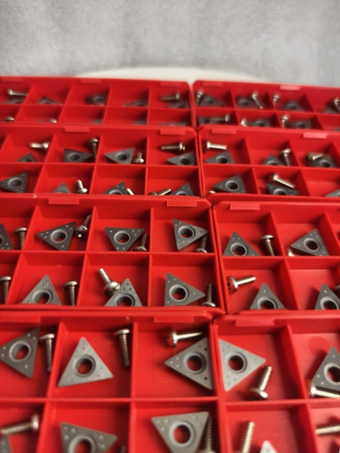 Chinese Factory Suspply CB6914-10 Carbide Brake Lathe Bits Sintered Negative Rake Carbide Inserts in Stock