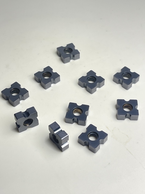 Indexable Corner Rounding Insert / 4-Flute R1.5 Chamfer Insert for Cookware and Tableware Edges must Have Rounded Fillets