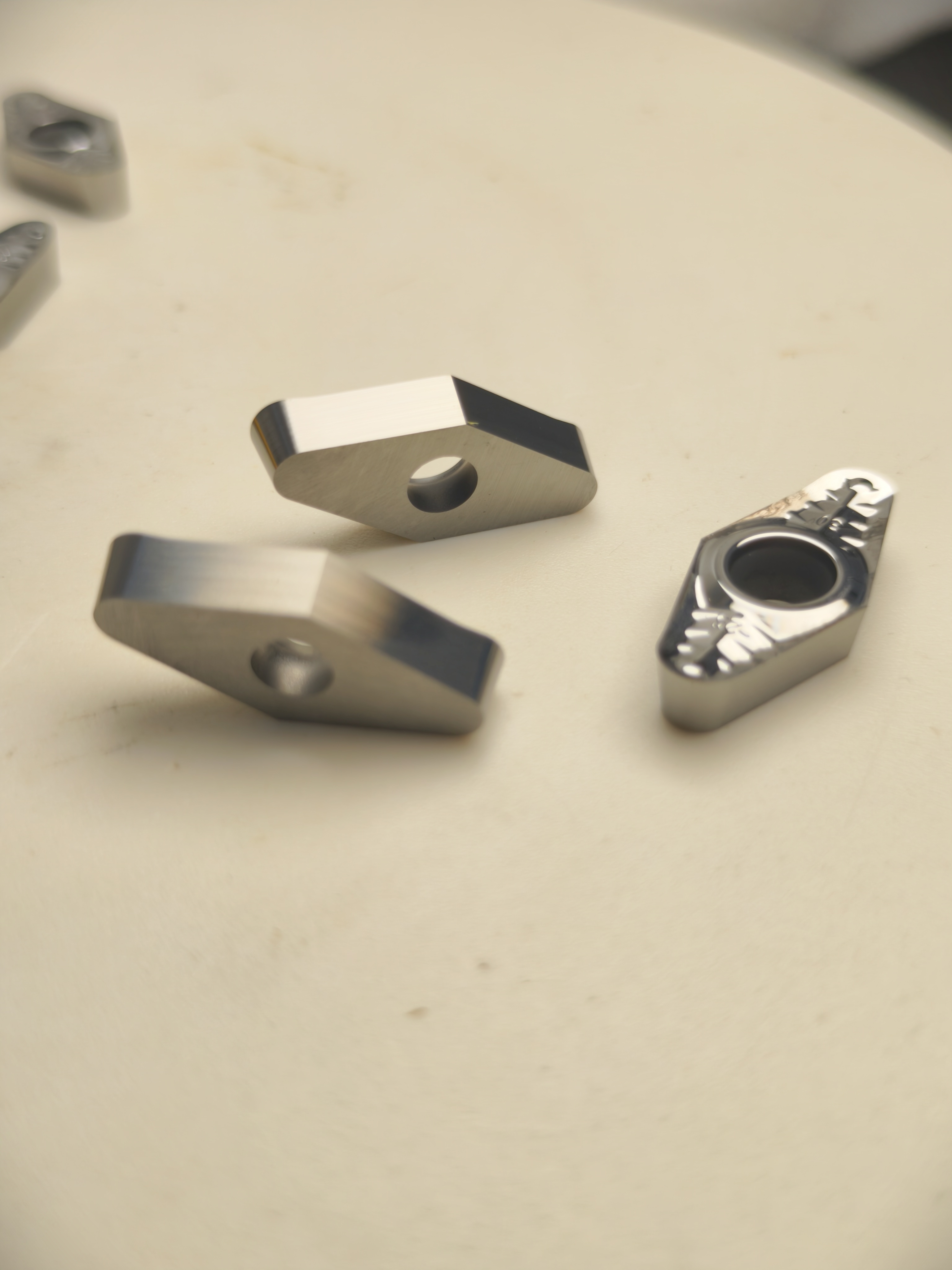 ZZST VCGT220530 Carbide Turning Inserts for Aluminum and Non Ferrous Metal CNC Machining