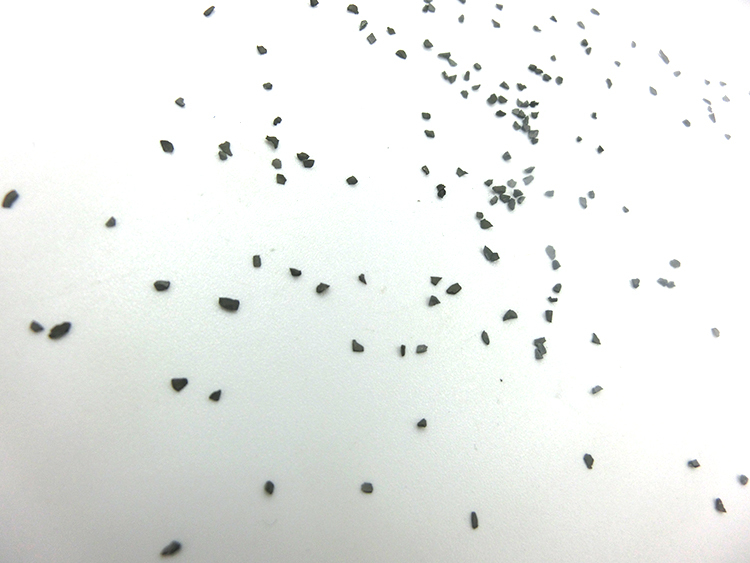 Abrasives Crushed Carbide/Tungsten Carbide Grits Broken Grain for Cars