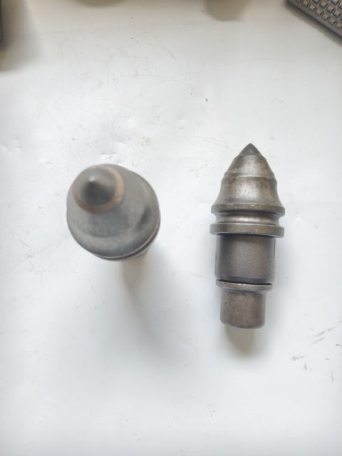 Precision Engineered Rotary Drill Bit for Construction Machinery Parts