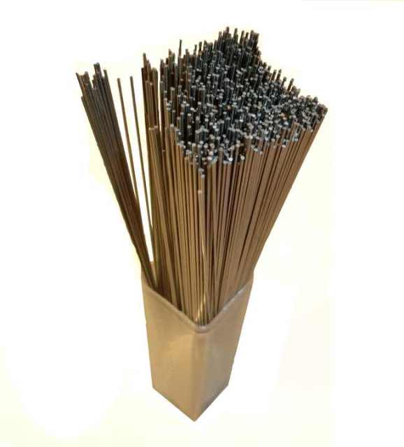 Tungsten Carbide Rod Price Is Suitable for the Manufacturing of Various Kinds of Solid Cemented Carbide Tools (0.7*200)