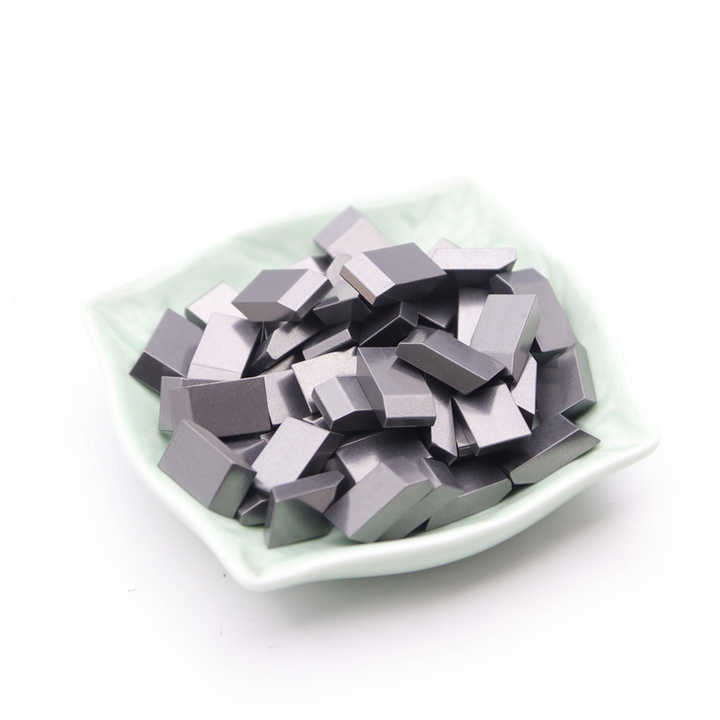 Cemented Tungsten Carbide Saw Tips / TCT Circular Saw Tips Blade Teeth