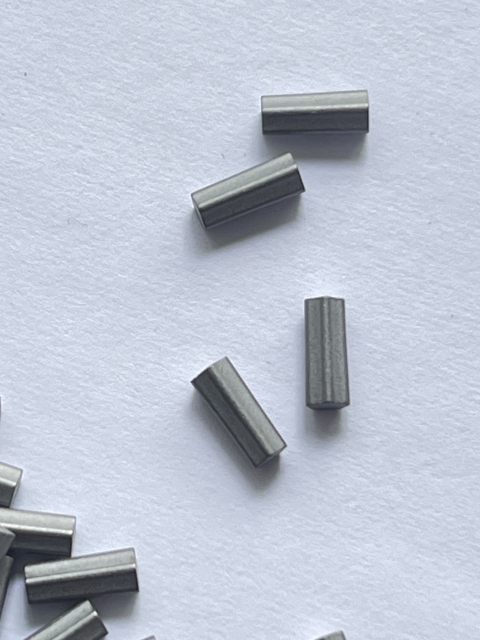 Solid Tungsten Carbide Stud Pins and Domed Head Nails for Horse Shoes Tire Studs Ice Snow Traction Anti-Slip Spike Inserts
