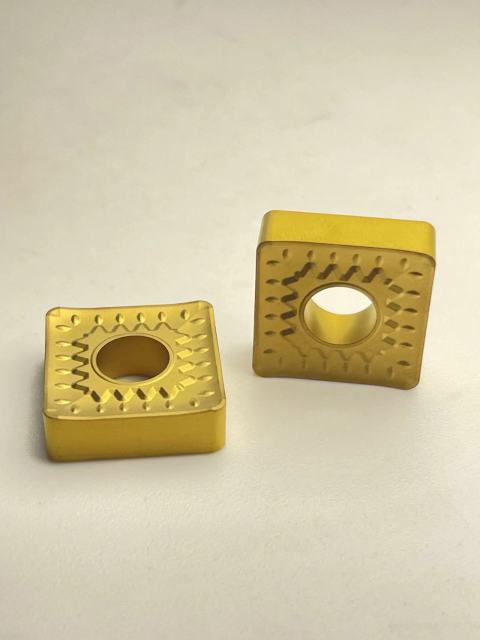 Tungsten Carbide Insert for CNC Lathe Machine External Turning Tool with Carbide Insert Turning Blade for Cutting Inserts