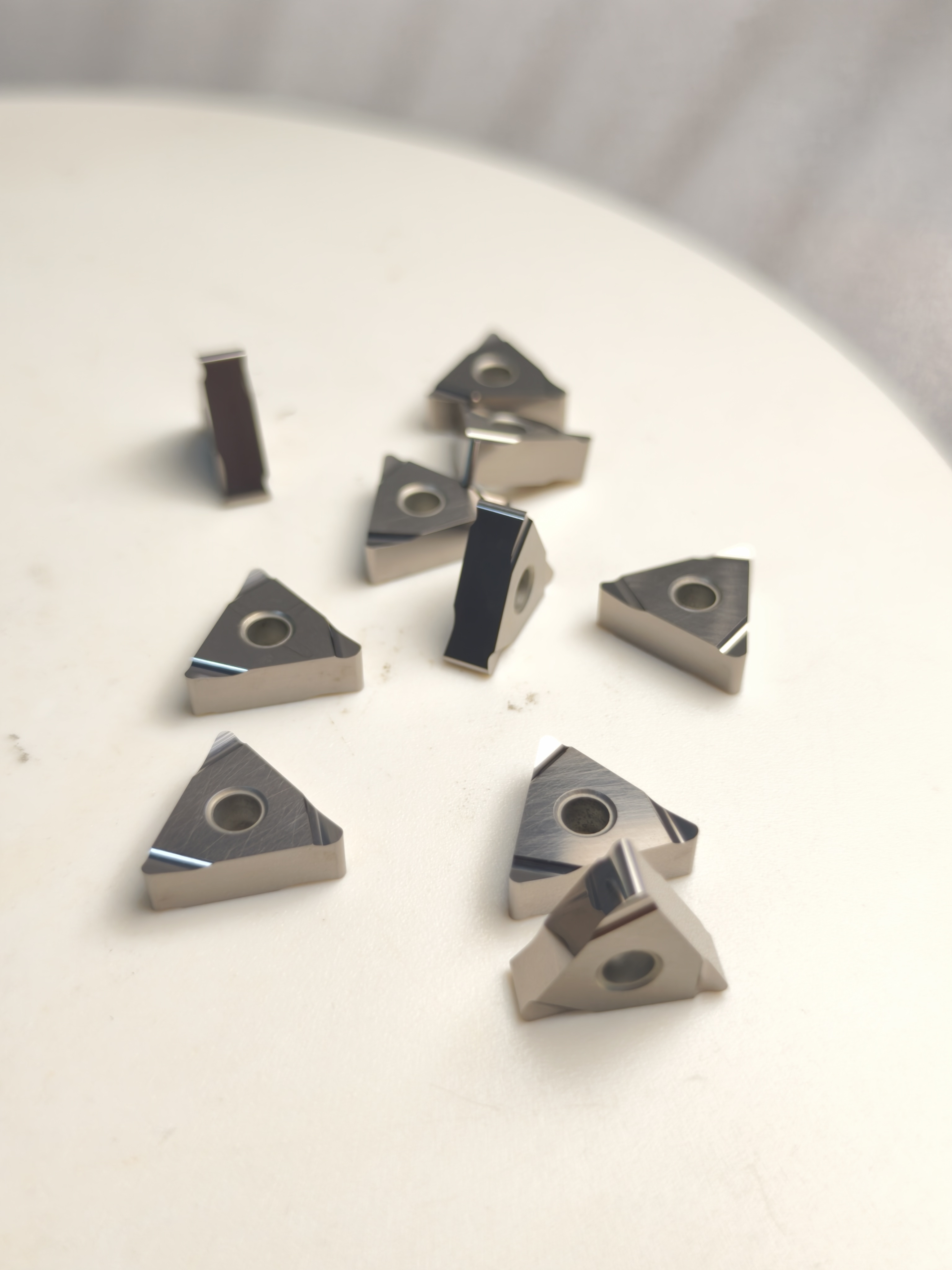 Turning Tool TNGG TNGG160404R-L 100% Original Cermet High Quality Turning Tool CNC Lathe Cutting Tools