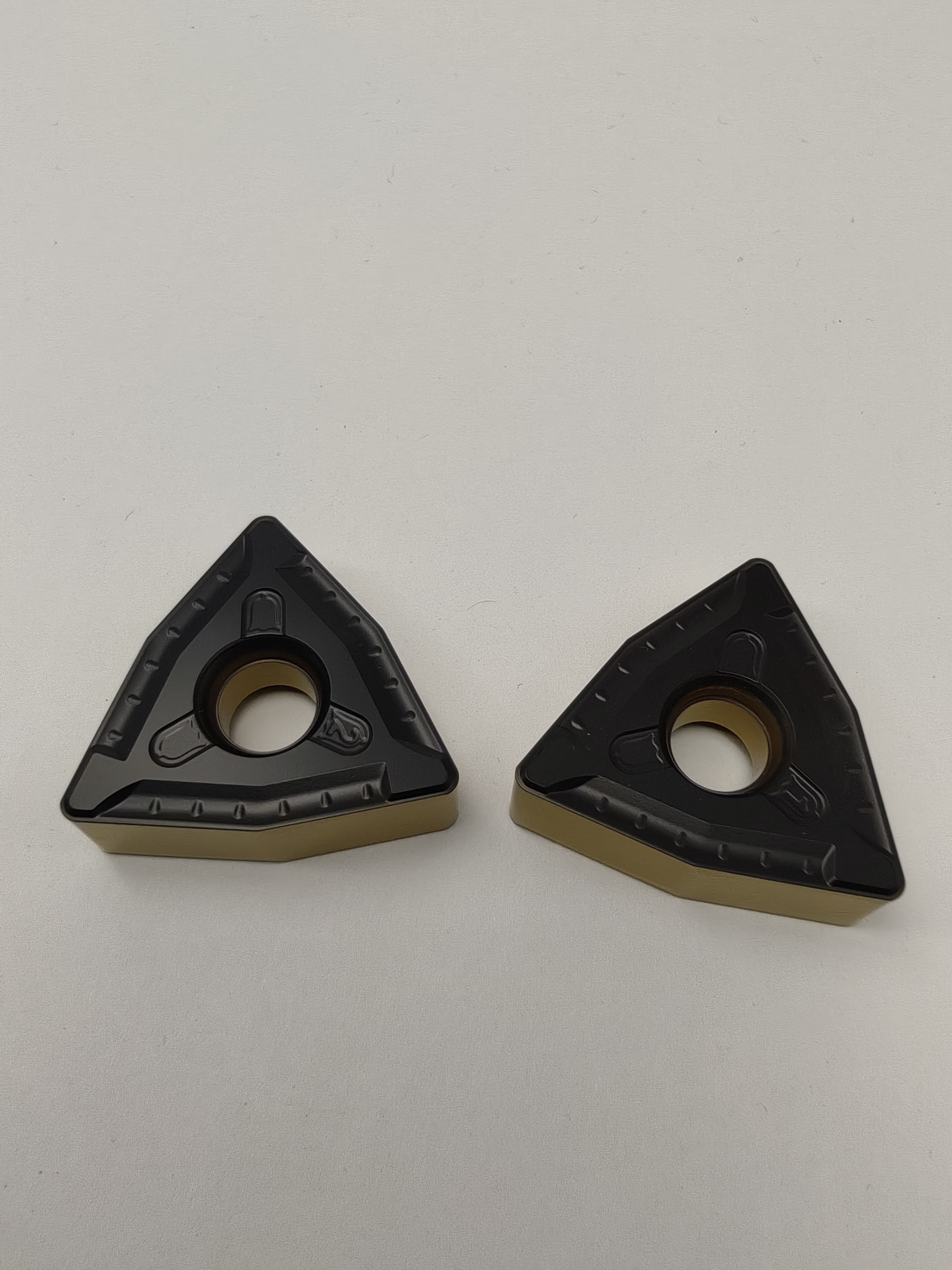 Cemented Tungsten Carbide Bar Peeling Insert TNMX1509 for Centerless Lathe Steel Rod Processing